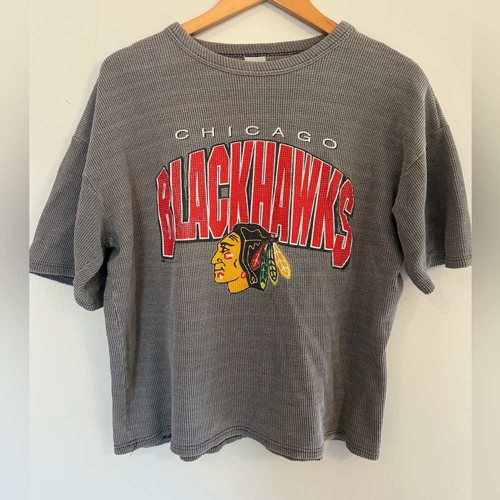 Vintage Chicago Blackhawks Graphic Waffle Thermal Knit Hockey Tee 90s Y2K